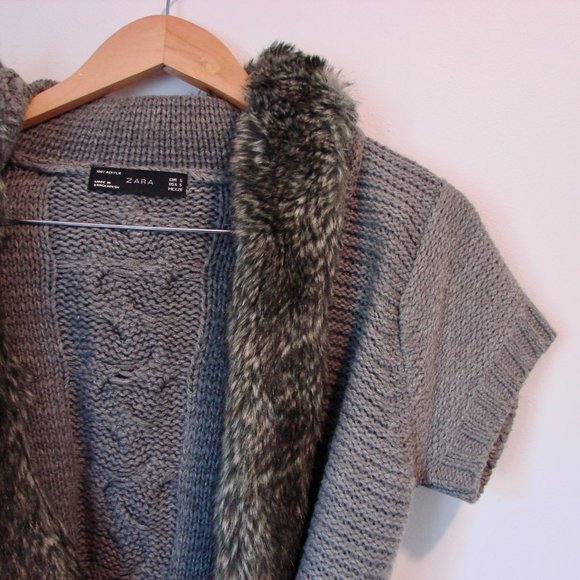 Zara Gray Cardigan with Faux Fur Trim - Picture 4 of 16